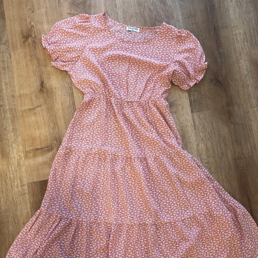 Salmon pink floral maxi dress, short sleeve
